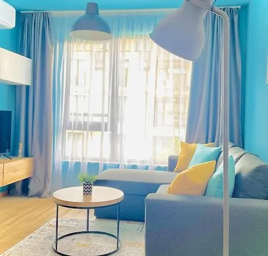 Lägenhet Luxurious 1bdr By Kvartiri Ltd