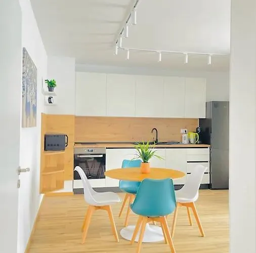 Luxurious 1bdr By Kvartiri Ltd Apartmán Sofie