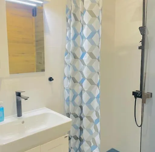 Luxurious 1bdr By Kvartiri Ltd Apartmán