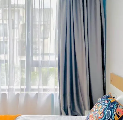 Luxurious 1bdr By Kvartiri Ltd